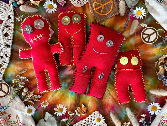RED MISFIT FAMILY